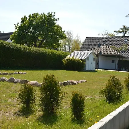 Semesterbostad Ruegen Pantow